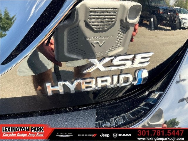 2024 Toyota Camry Hybrid XSE