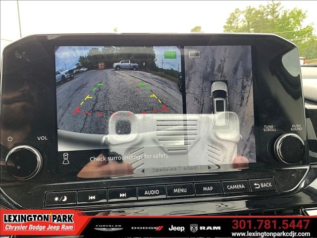 2024 Nissan Pathfinder Platinum 4WD