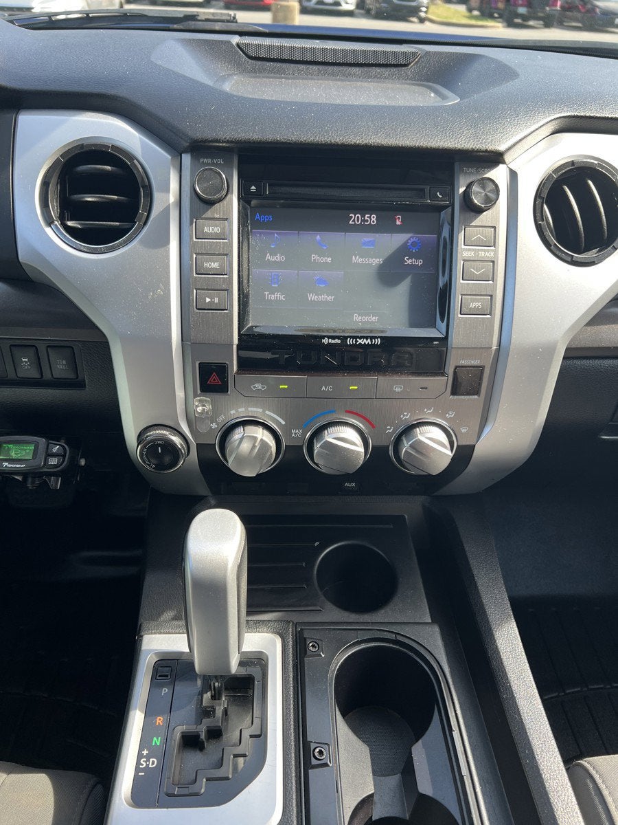 2014 Toyota Tundra 4WD Truck SR5