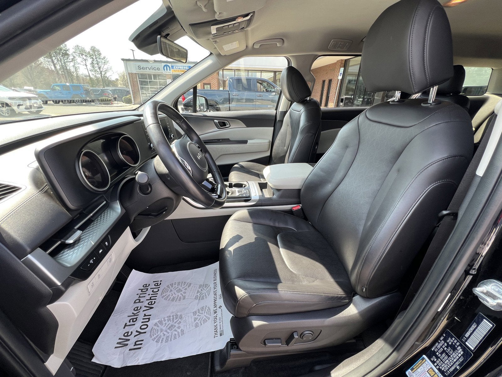 2024 Kia Carnival MPV LX Seat Package