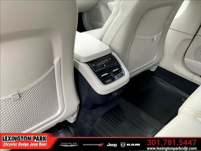 2023 Volvo V90 Cross Country B6 Ultimate