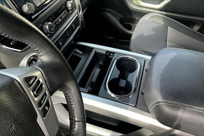 2020 Nissan Titan SV