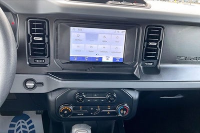 2022 Ford Bronco Base