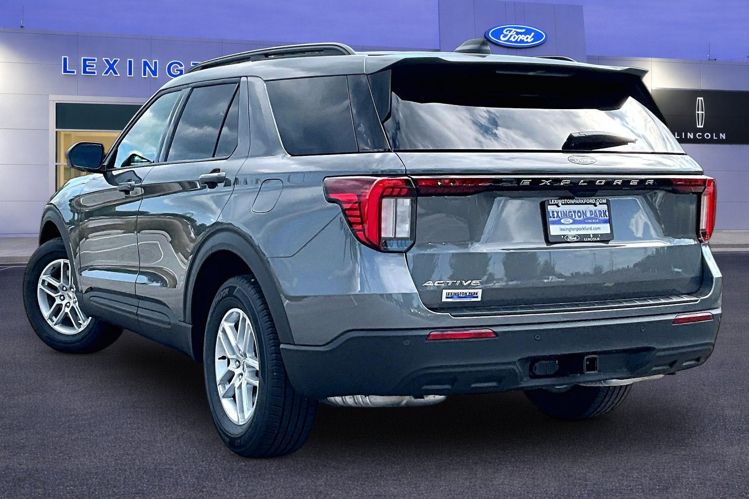 2027 Ford Explorer Active