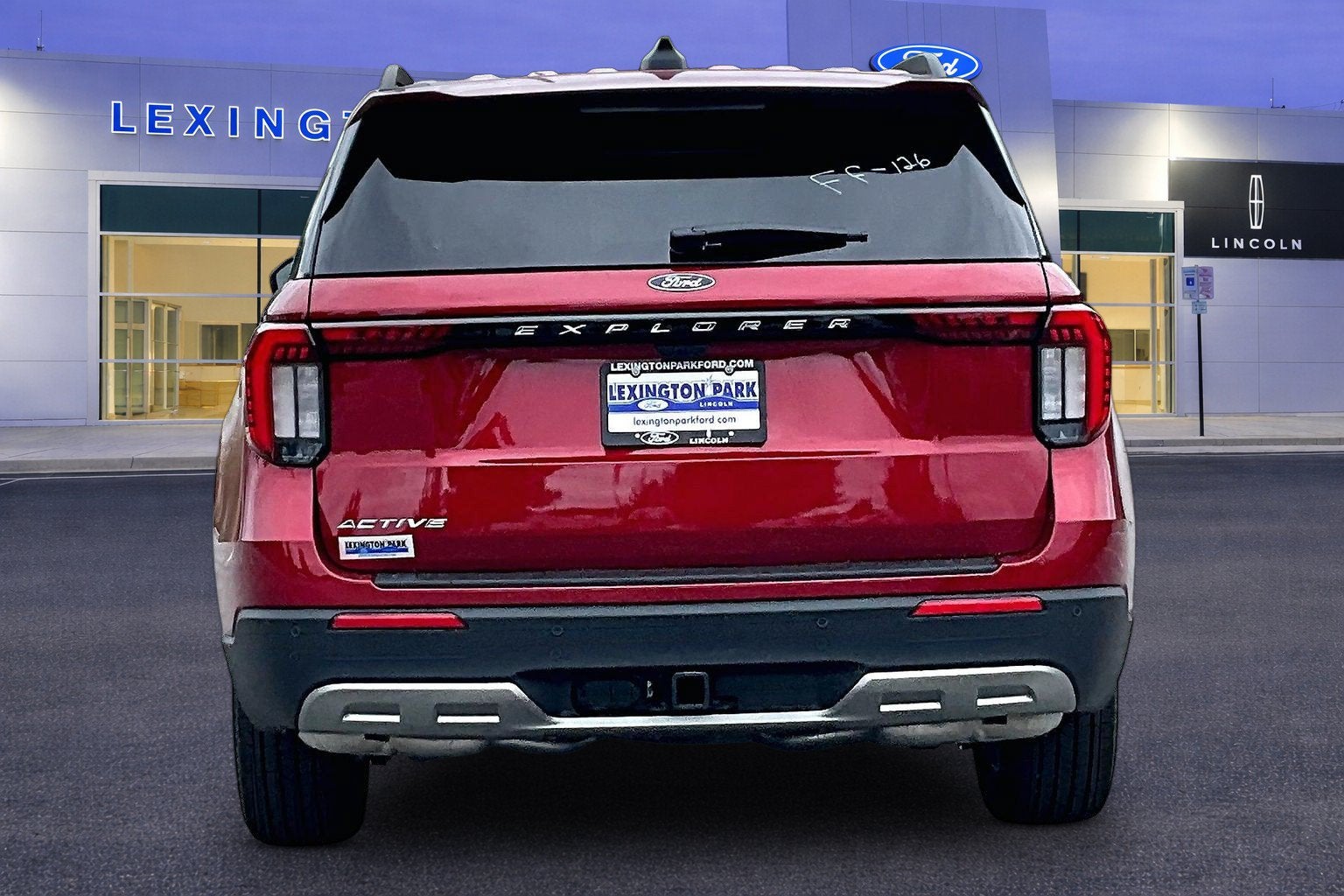 2027 Ford Explorer Active w/200A Pkg