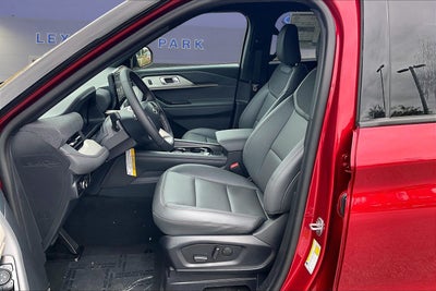 2027 Ford Explorer Active w/200A Pkg