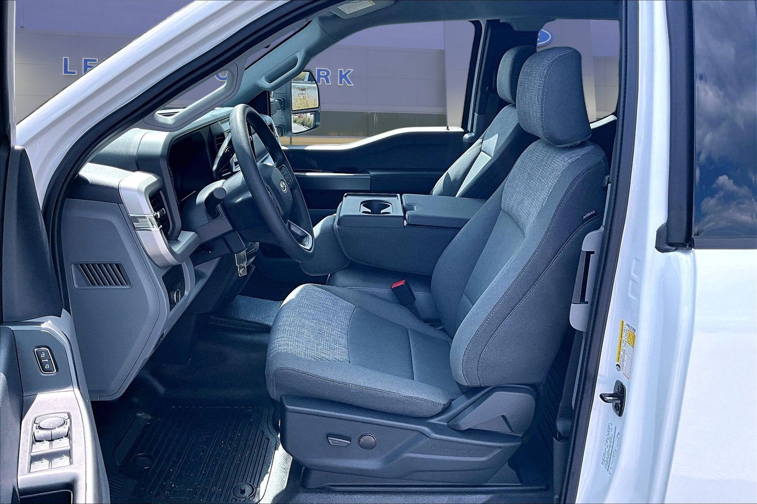 2026 Ford Super Duty F-250 SRW XLT