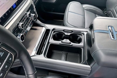 2026 Ford Super Duty F-350 SRW Platinum