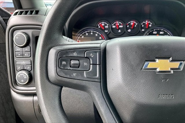 2025 Chevrolet Silverado 1500 Custom