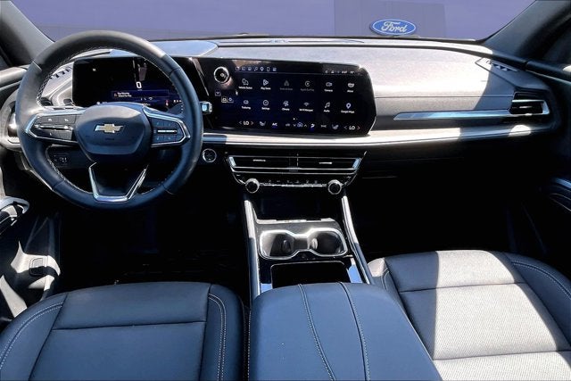 2025 Chevrolet Traverse AWD LT
