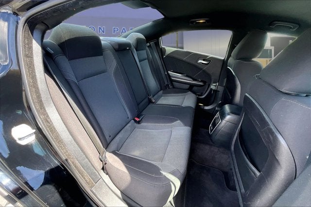 2017 Dodge Charger SXT