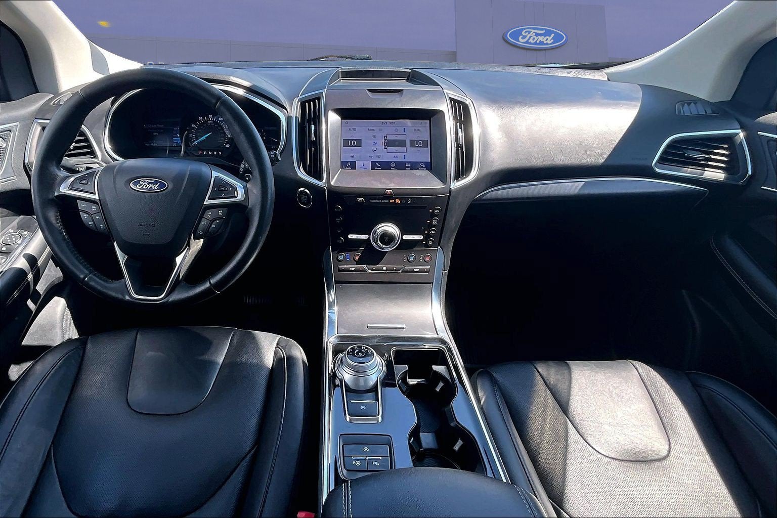 2020 Ford Edge Titanium