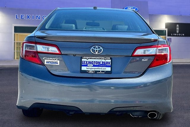 2014 Toyota Camry SE