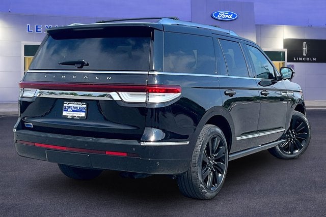 2023 Lincoln Navigator Reserve