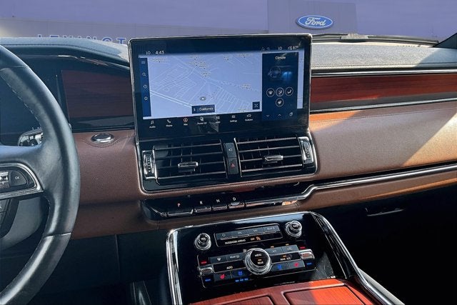 2023 Lincoln Navigator Reserve