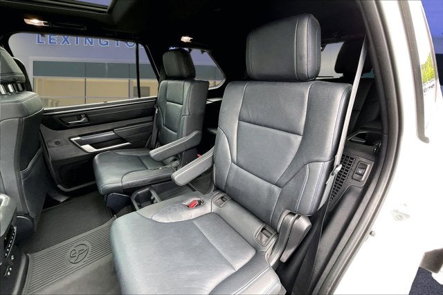 2025 Toyota Sequoia Base