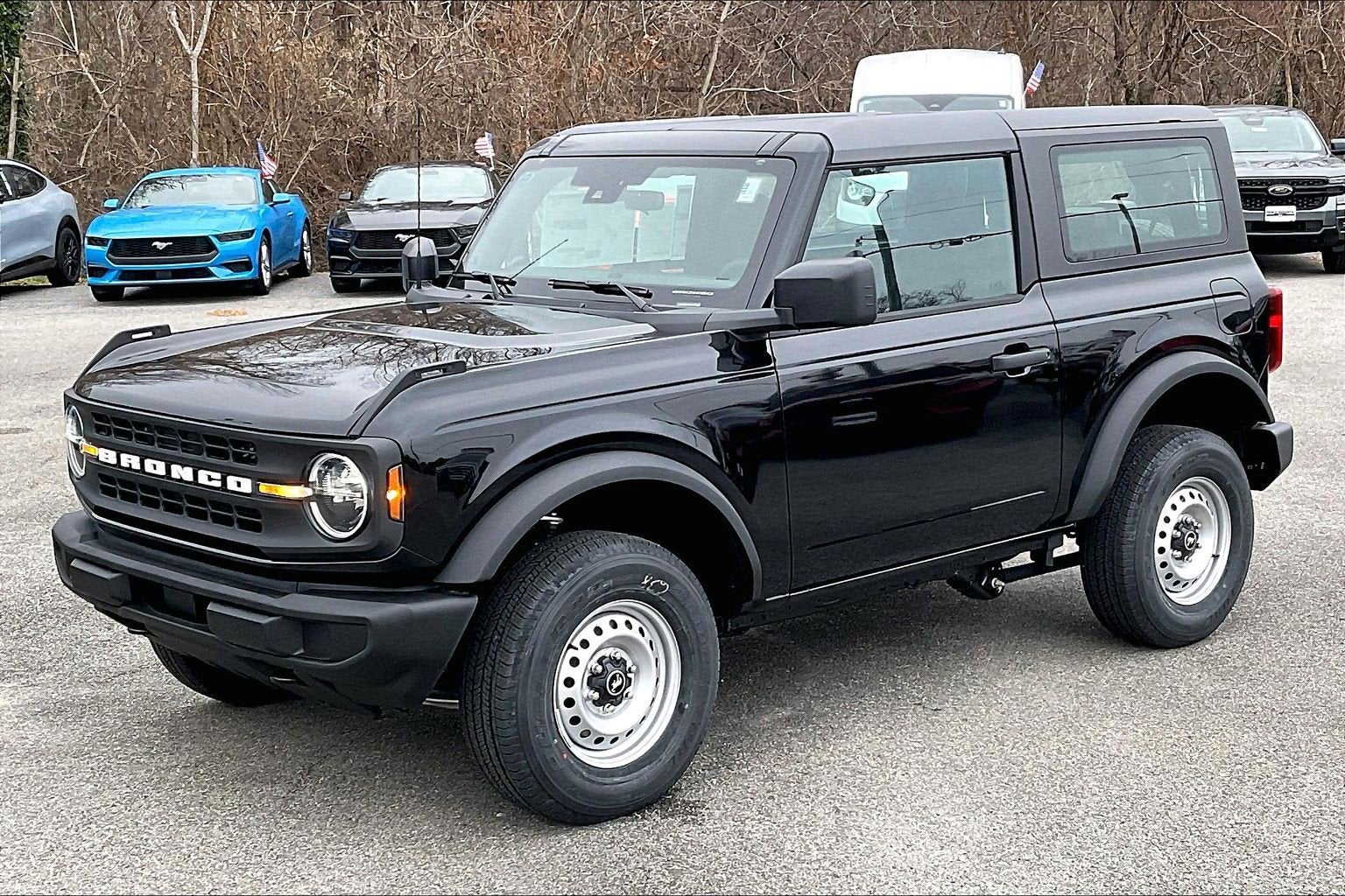 2025 Ford Bronco Base