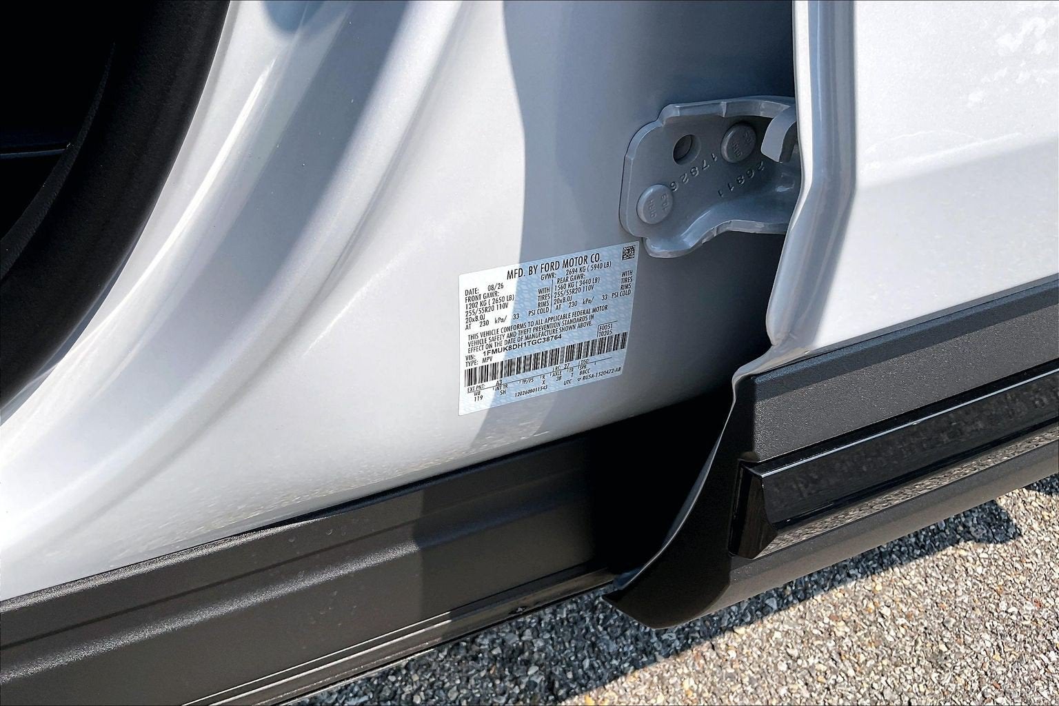 2026 Ford Explorer Active w/200A Pkg