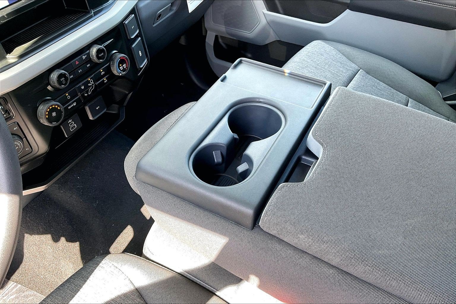 2027 Ford Super Duty F-250 SRW XL