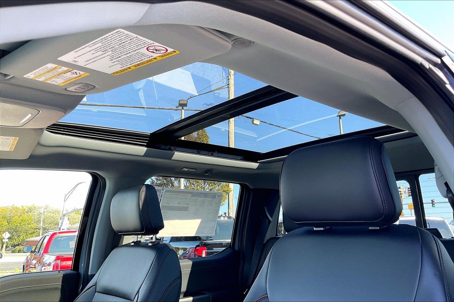 2027 Ford Super Duty F-250 SRW LARIAT