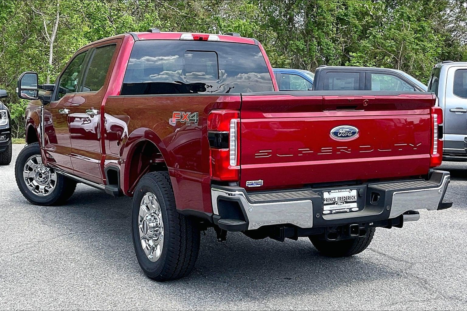 2026 Ford Super Duty F-350 SRW LARIAT