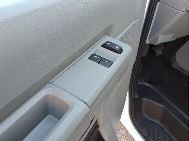 2027 Ford E-Series 14' Dry Box Van E-350 SRW