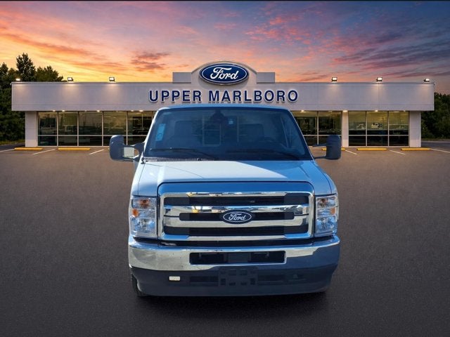 2027 Ford E-Series 14' Dry Box Van E-350 SRW