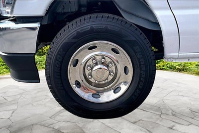 2026 Ford E-Series Cutaway E-350 SRW 138" WB