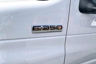 2026 Ford E-Series Cutaway E-350 SRW 138" WB