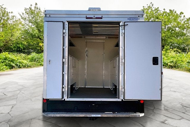 2026 Ford E-Series Cutaway E-450 DRW 158" WB