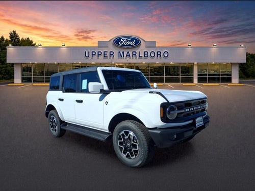 2026 Ford Bronco Outer Banks