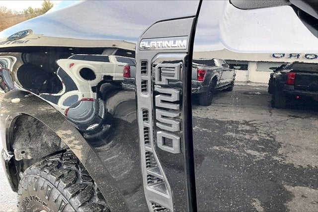 2026 Ford Super Duty F-250 SRW Platinum