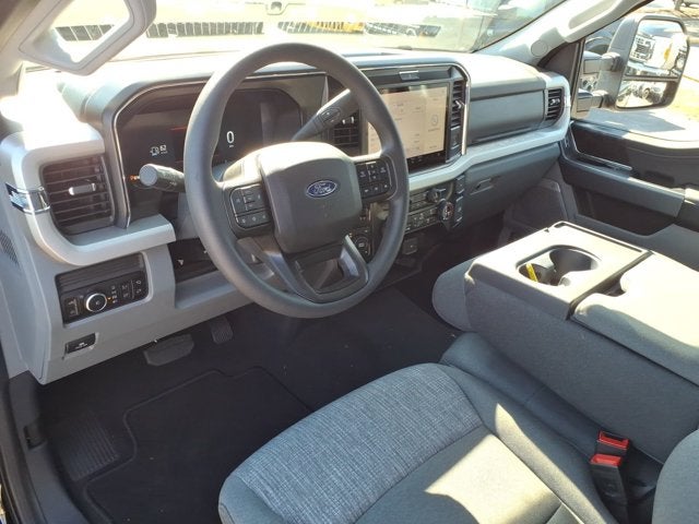2027 Ford Super Duty F-250 SRW XLT