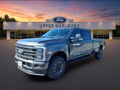 2027 Ford Super Duty F-350 SRW XLT