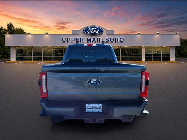 2027 Ford Super Duty F-350 SRW XLT