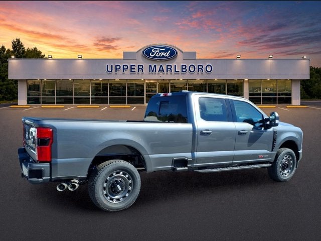2027 Ford Super Duty F-350 SRW XLT
