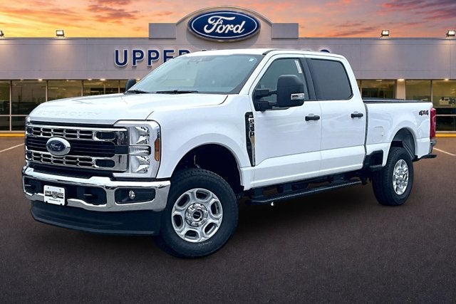 2026 Ford Super Duty F-350 SRW XLT