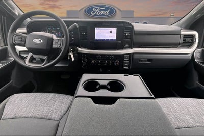 2026 Ford Super Duty F-350 SRW XLT