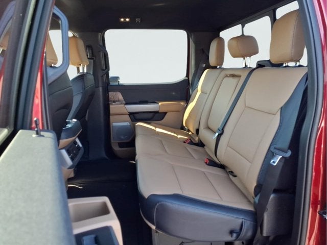 2027 Ford Super Duty F-350 SRW LARIAT