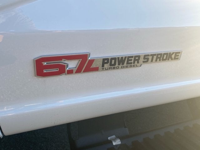 2027 Ford Super Duty F-350 DRW XL