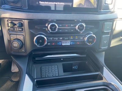 2027 Ford Super Duty F-450 DRW Platinum