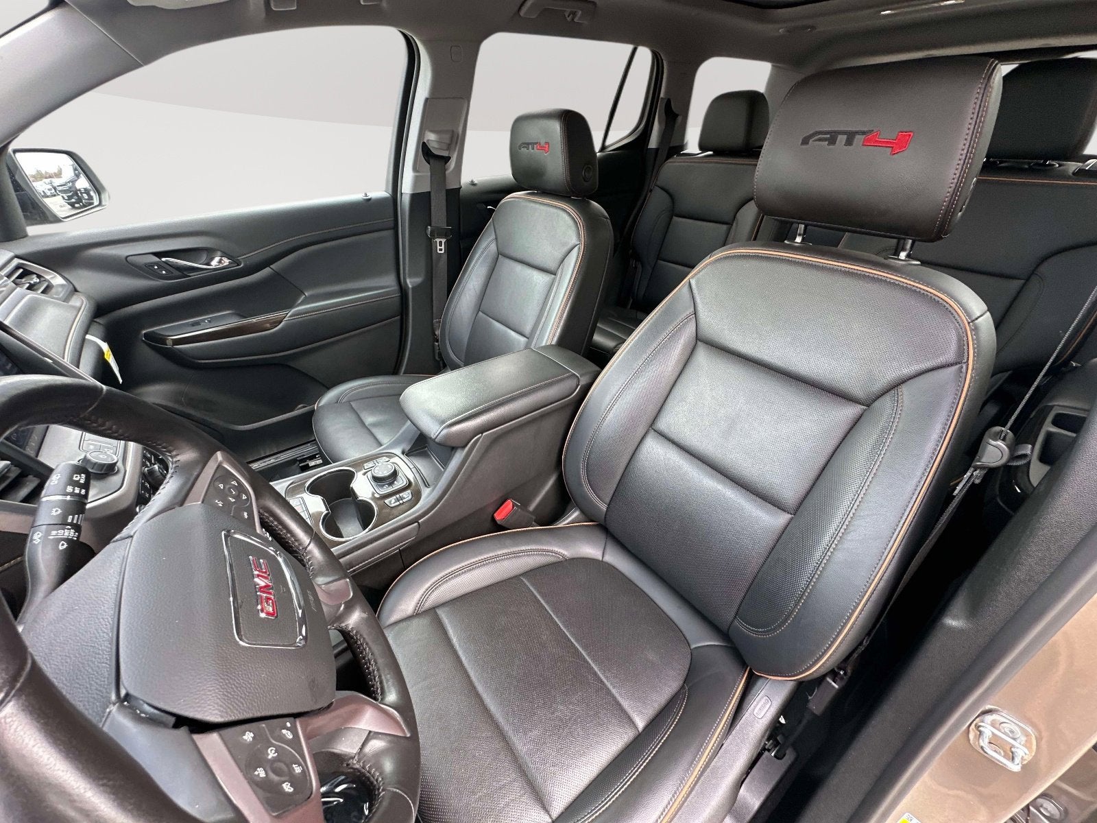 2022 GMC Acadia AT4