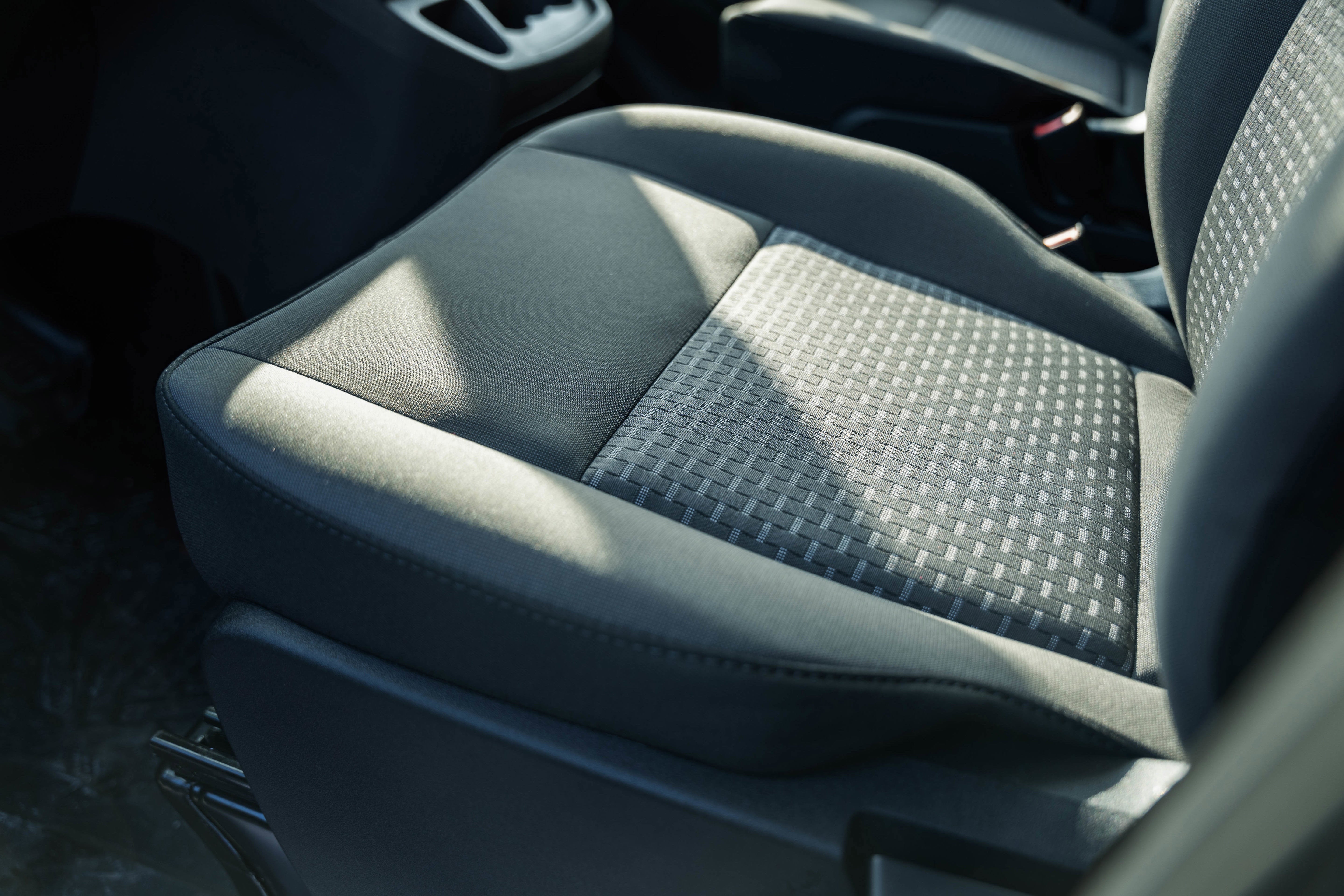 2026 Ford Transit Passenger Wagon XLT