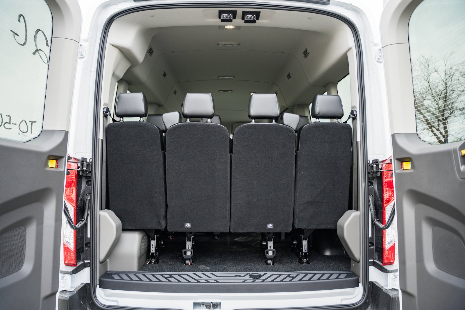 2026 Ford Transit Passenger Wagon XL