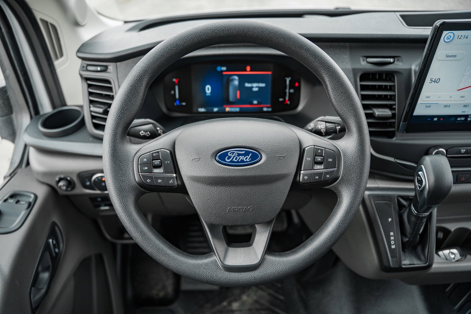 2026 Ford Transit Passenger Wagon XL