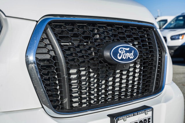 2026 Ford Transit Passenger Wagon XLT