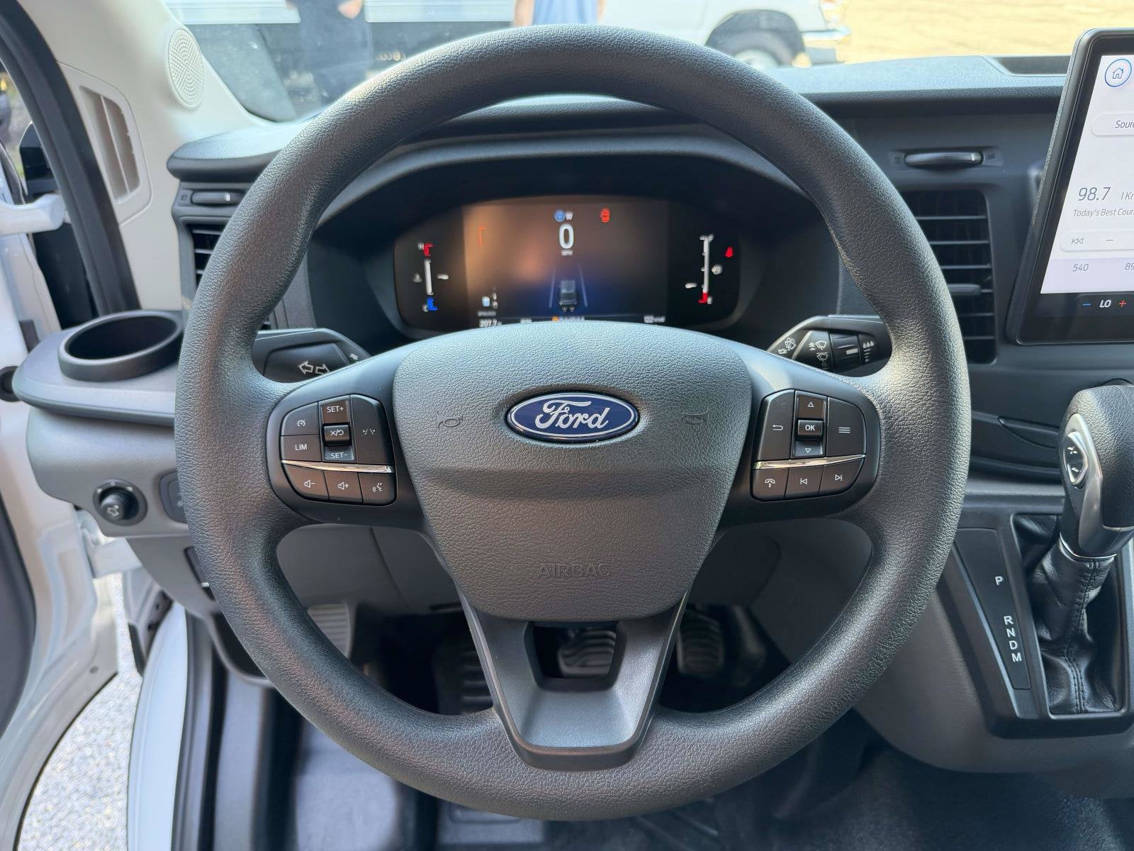2027 Ford Transit Passenger Wagon XL
