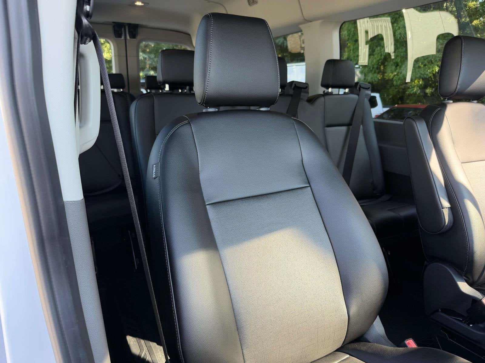 2027 Ford Transit Passenger Wagon XL