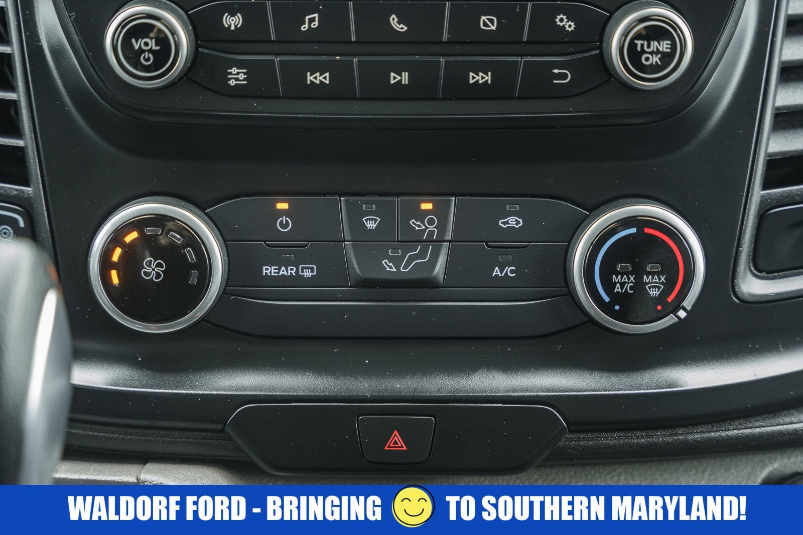 2023 Ford Transit Passenger Wagon 350