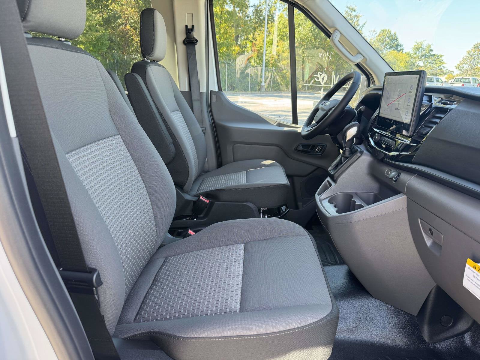 2027 Ford Transit Passenger Wagon XLT